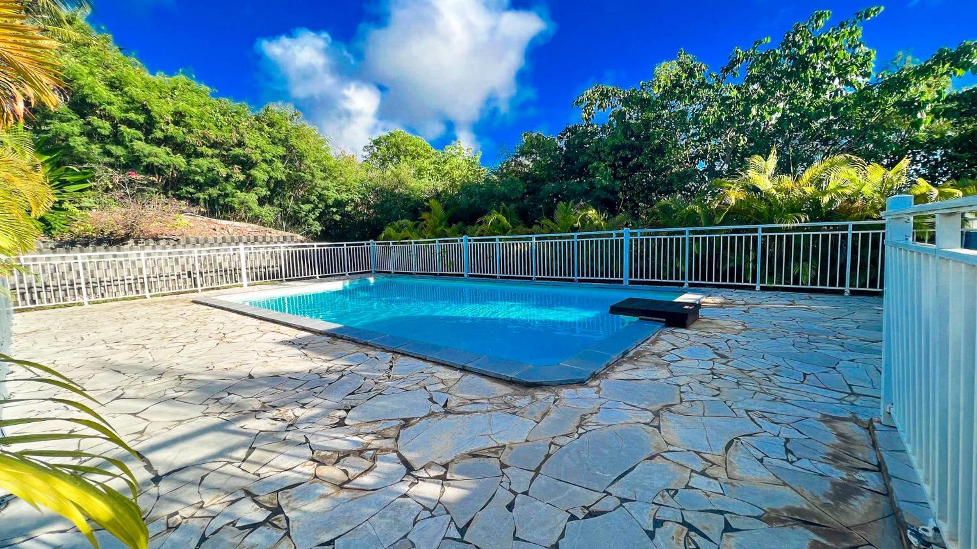 Magnifique Appartement Fleurs Caraibes - 6 Personnes En Residence Avec Piscine Privee - Sainte Anne Exterior photo